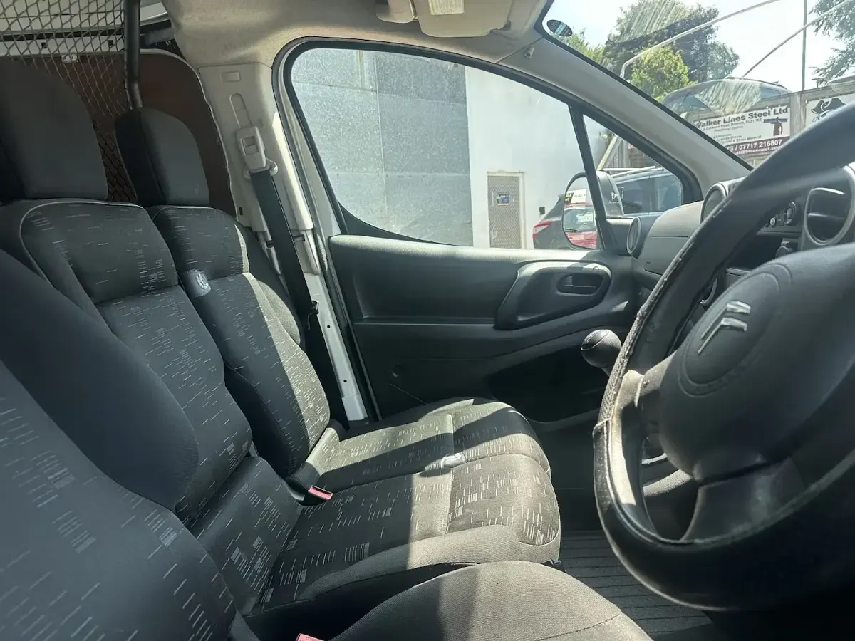 Used Citroën Berlingo 2011 White MPV