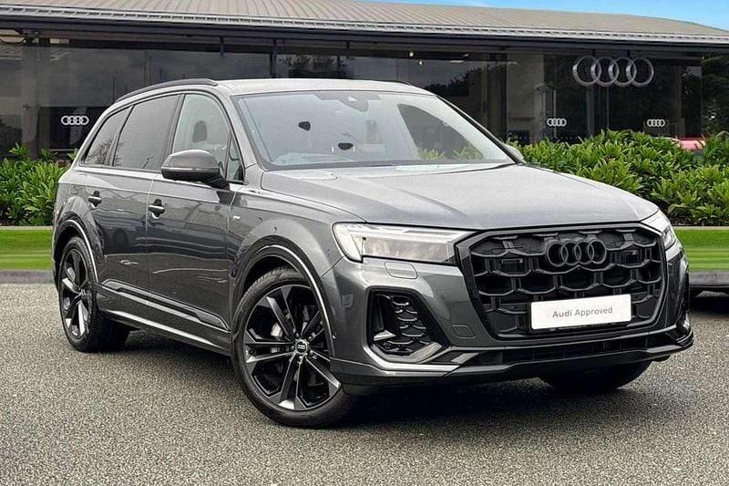 Grey New 2025 Audi Q7 Black Edition SUV | £61,450 (A bit pricey) - Image 1/4