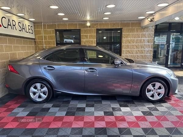Used Lexus IS300h 223 HP (164 kW) 2013 Grey Sedan