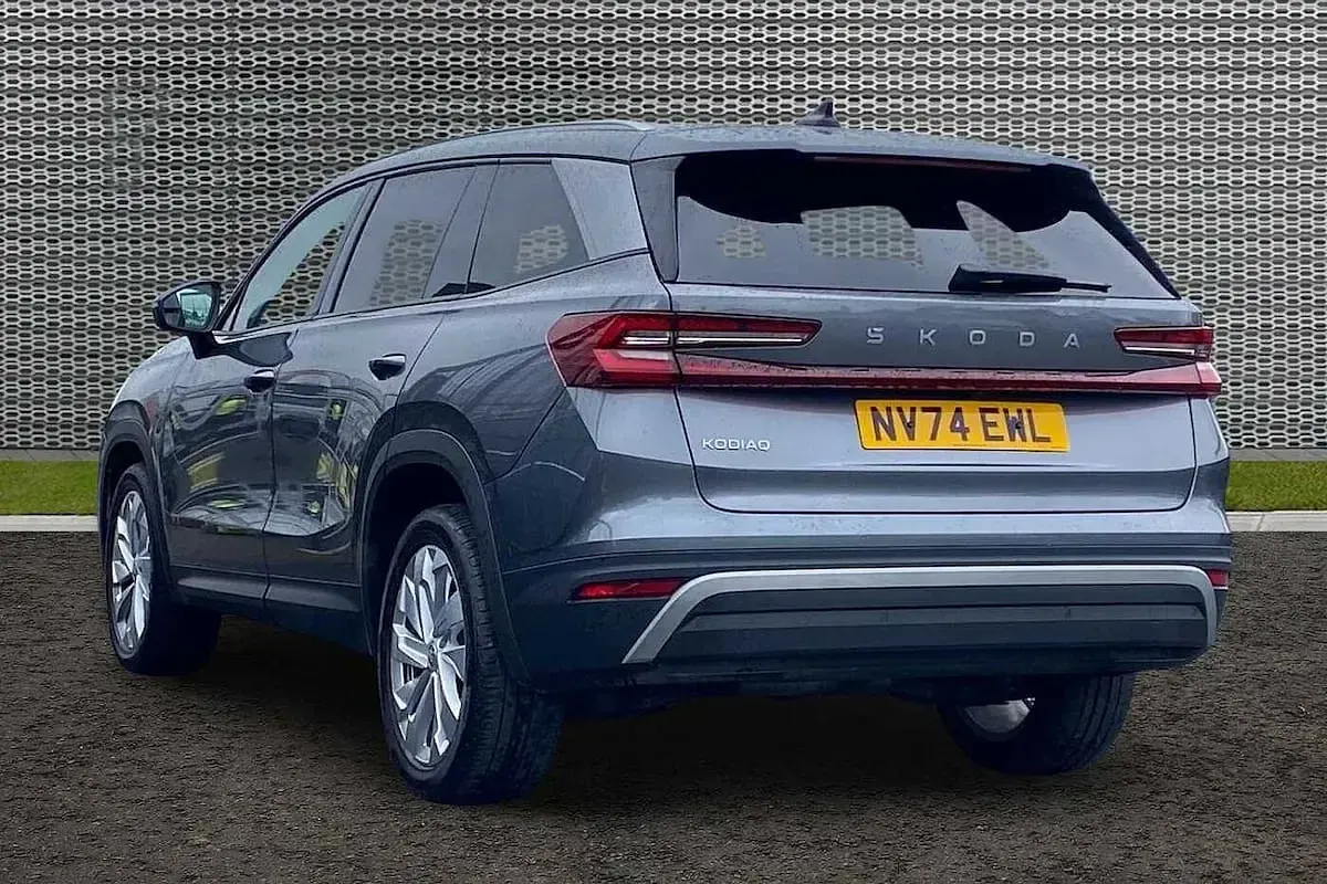 Second-hand Skoda Kodiaq SE L 110 CP (80 kW) 2024 Gri SUV