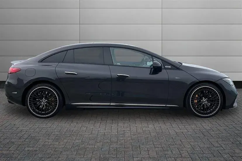 Usado Mercedes EQE AMG 53 Edition 459 kW (625 HP) 2024 Cinzento Sedan
