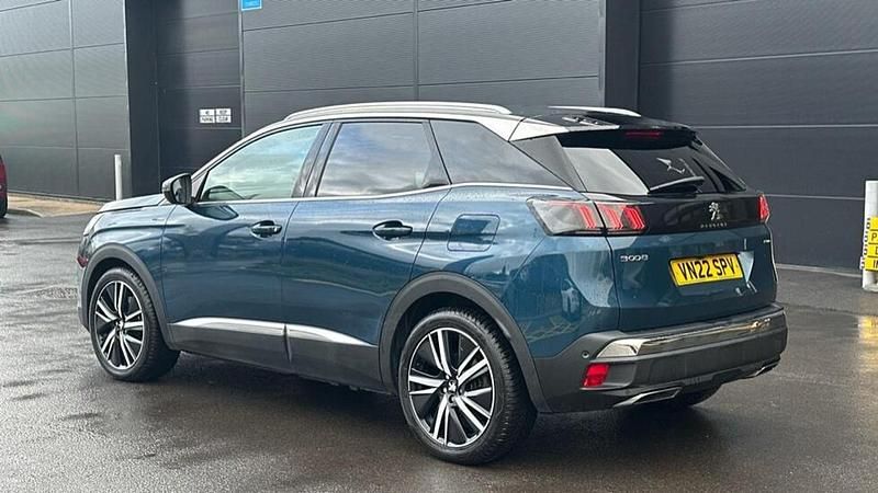 Used Peugeot 3008 Premium 222 HP (163 kW) 2022 SUV