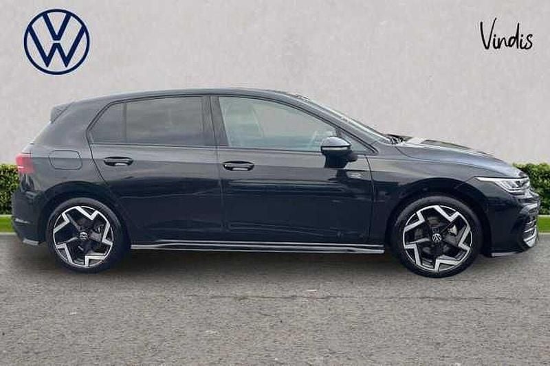 Used VW Golf VIII 150 HP (110 kW) 2025