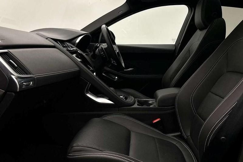 Używany Jaguar E-Pace R-Dynamic 200 KM (147 kW) 2024 Szary SUV