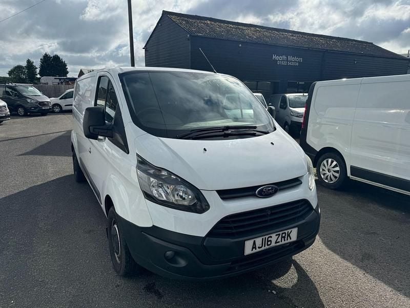 White Used 2016 Ford Transit Custom Van | £6,795 (Super price) - Image 1/4