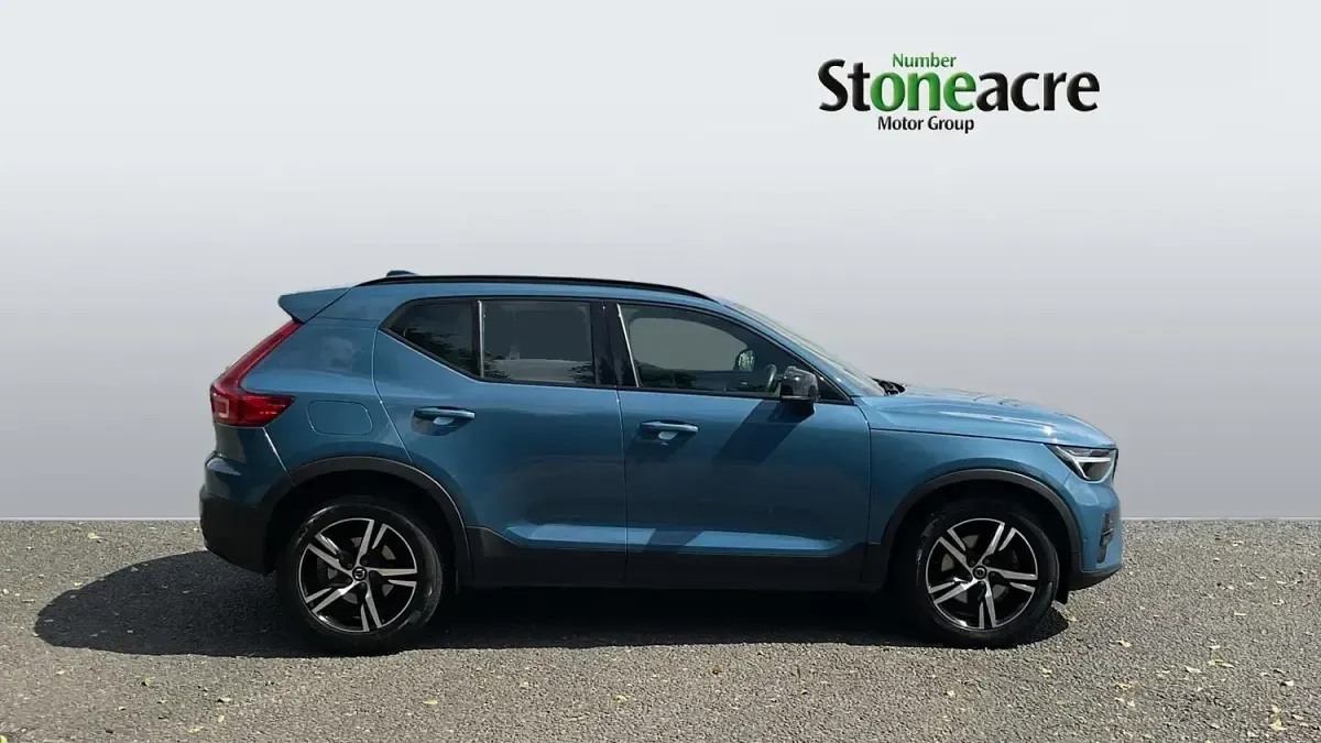 Used Volvo XC40 Plus 2023 Blue SUV