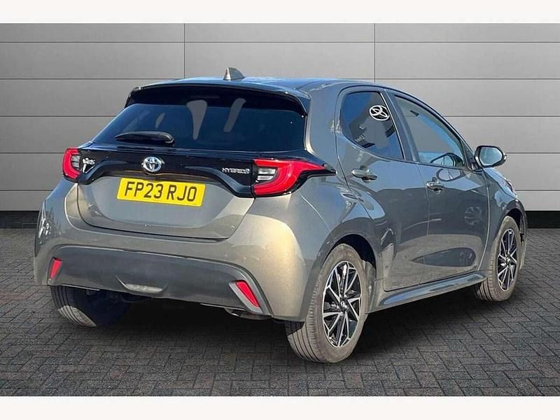 Used Toyota Yaris Hybrid Design 116 HP (85 kW) 2023 Other Hatchback