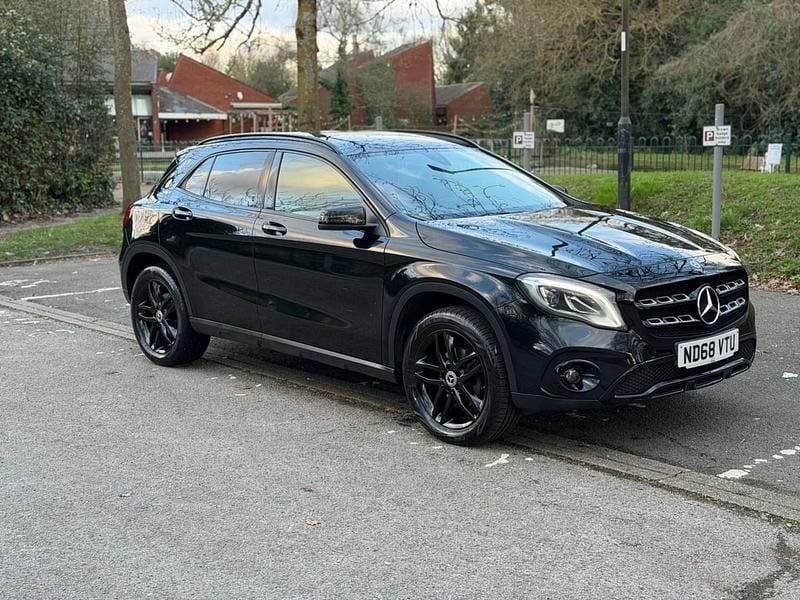 Used Mercedes GLA180 Urban 2018 Black SUV