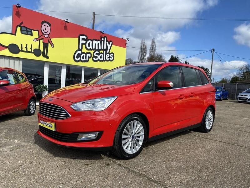 Used Ford Grand C-Max Titanium 120 HP (88 kW) 2018 Red MPV