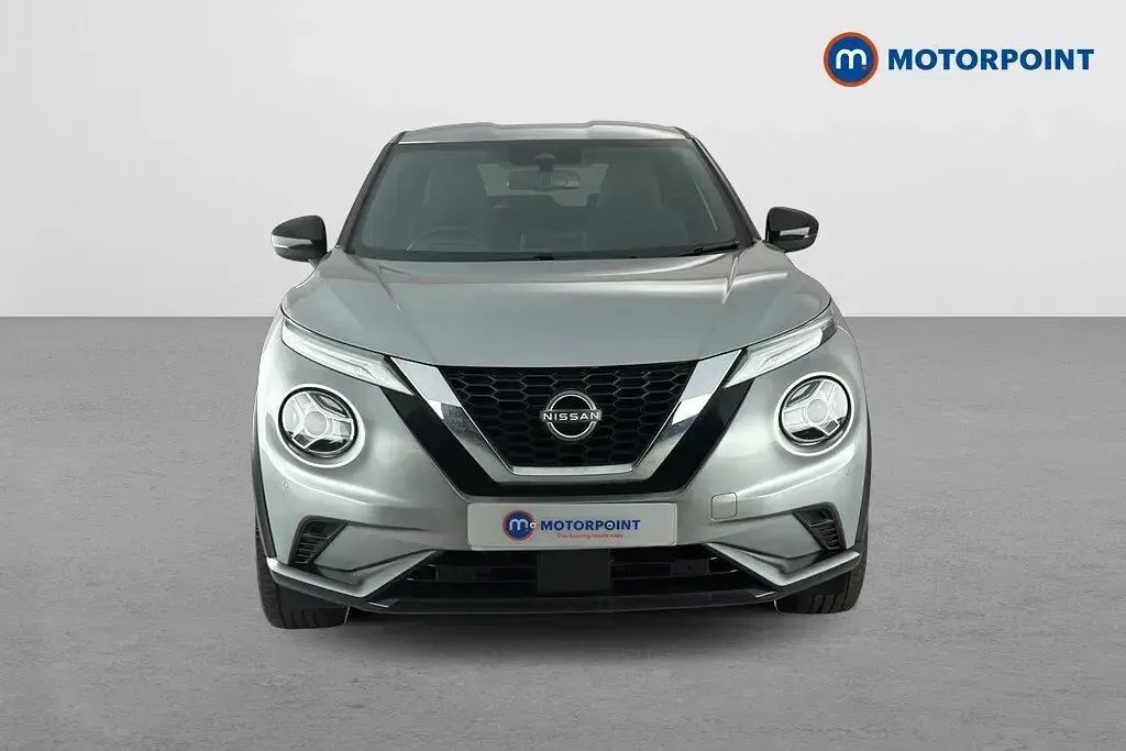 Used Nissan Juke N-Connecta 114 HP (83 kW) 2023 Silver SUV