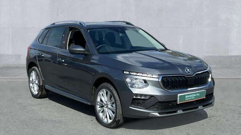 Metallic graphite grey Used 2025 Skoda Kamiq SE L SUV | £24,980 (Expensive) - Image 1/4