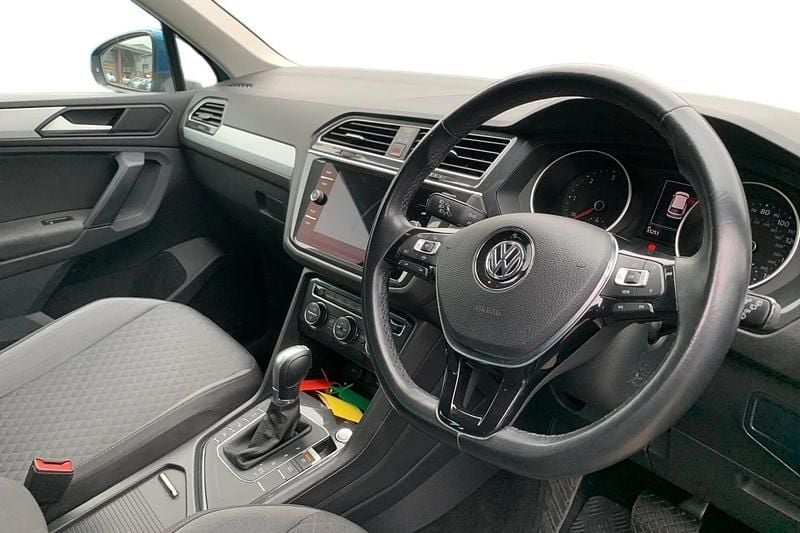 Usado VW Tiguan Match 150 HP (110 kW) 2019 Azul SUV