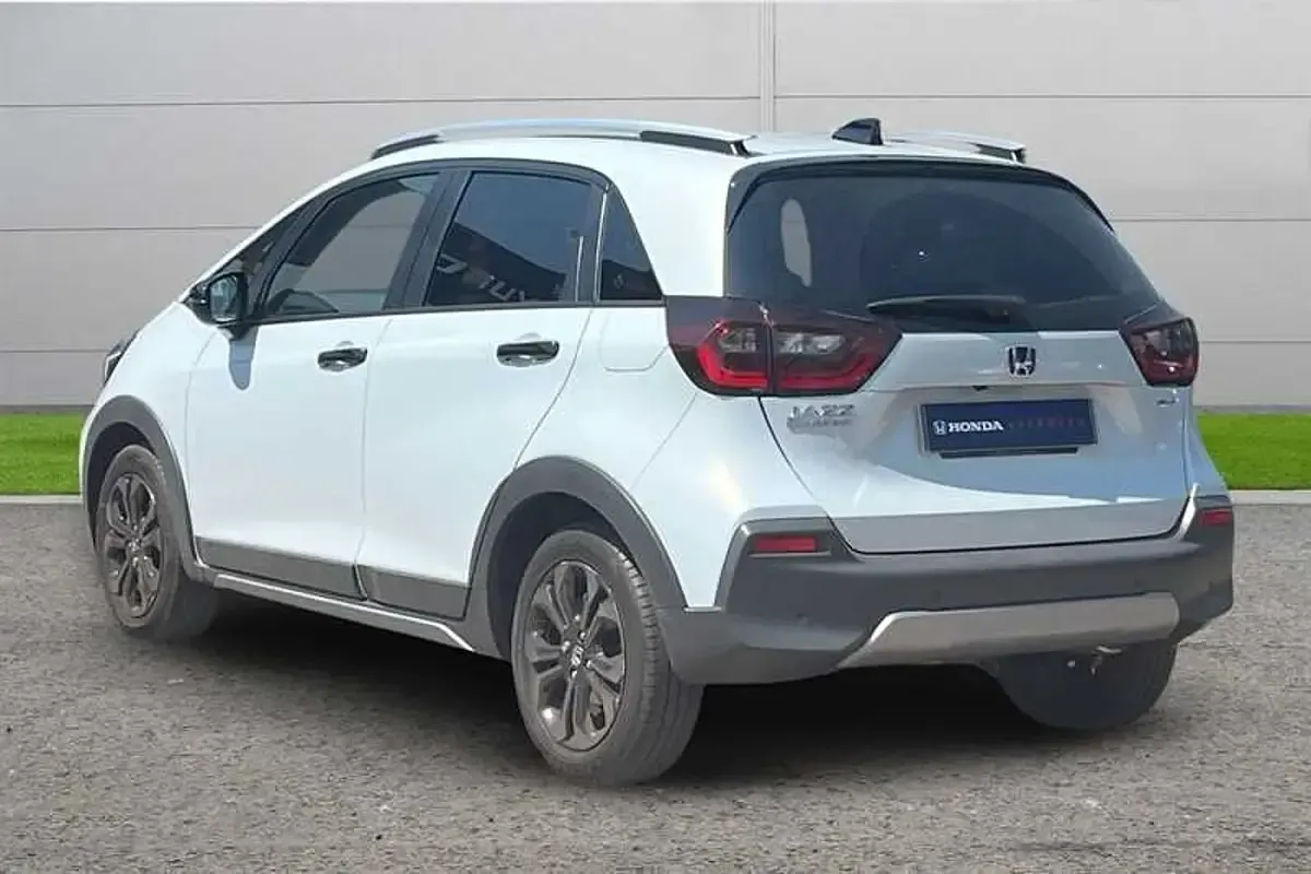 Used Honda Jazz Advance 122 HP (89 kW) 2025 White Hatchback