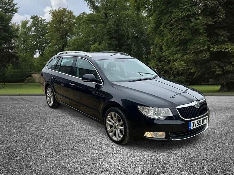 Black Used 2010 Skoda Superb SE Estate | £1,895 (Fair price) - Image 1/4