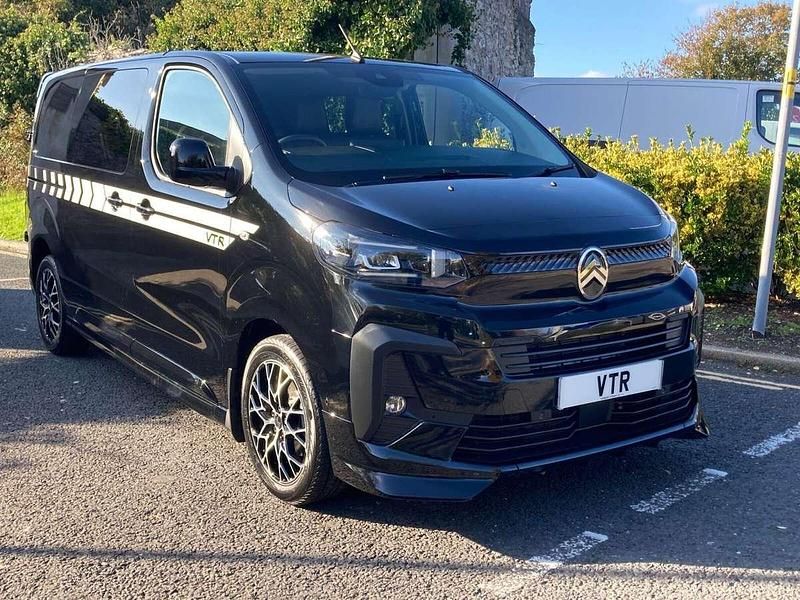 Black New 2025 Citroën Dispatch VTR Sport MPV | £44,386 - Image 1/3