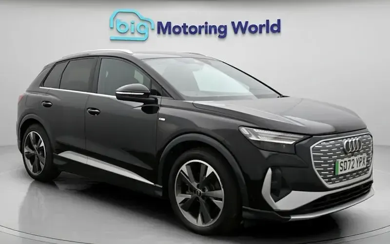 Used Audi Q4 e-tron S-Line 125 kW (170 HP) 2022 SUV