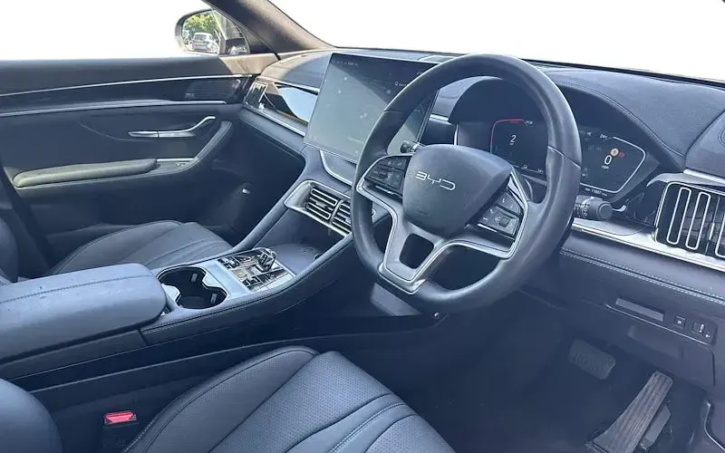 Used BYD Seal U Comfort 218 HP (160 kW) 2024 Black SUV