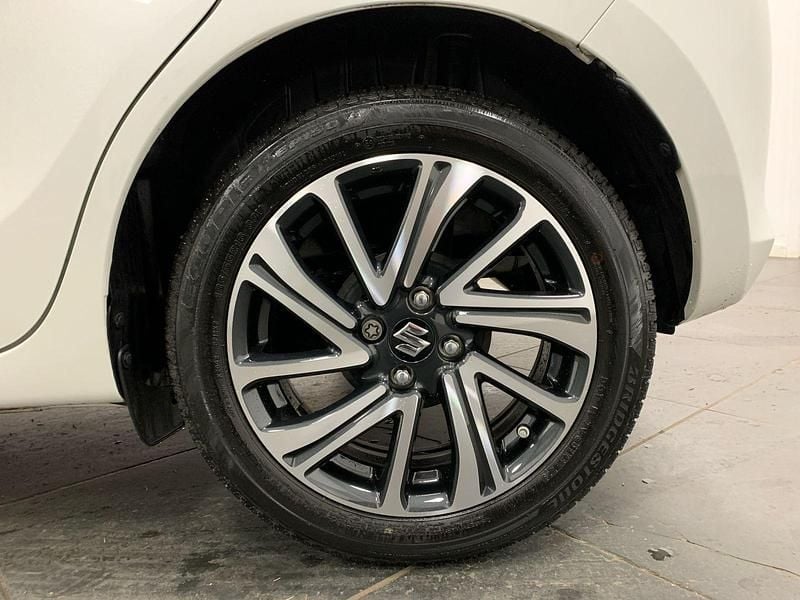 Used Suzuki Swift SZ-L 2023 White Hatchback