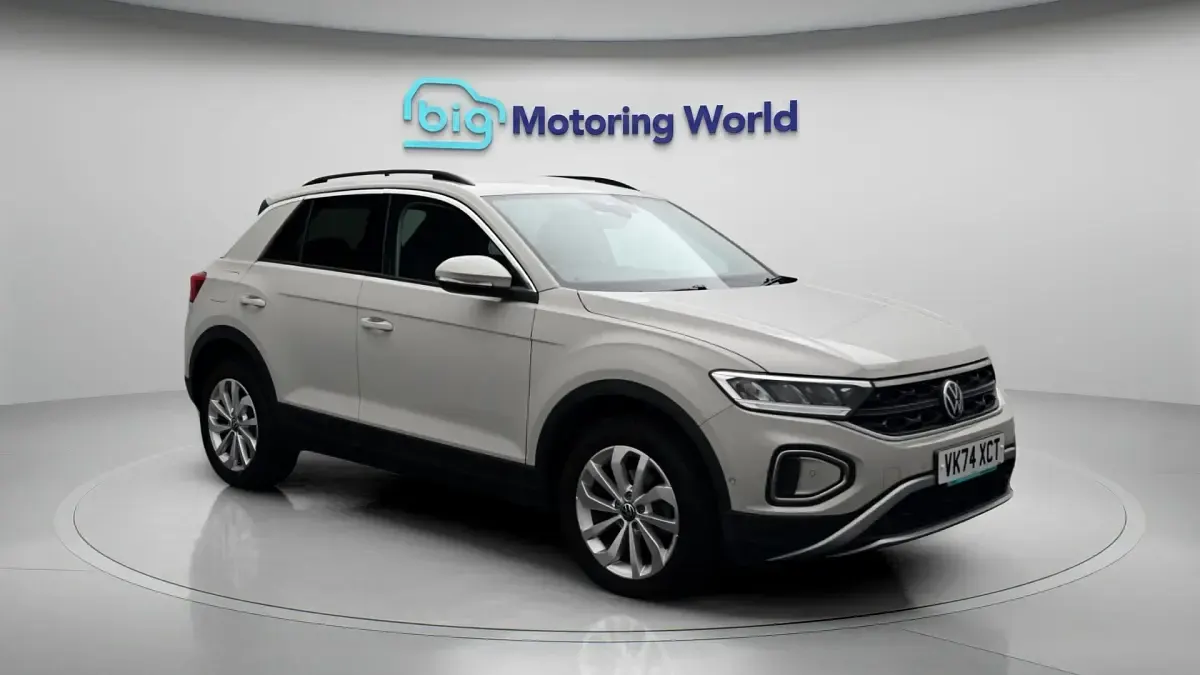 Used VW T-Roc Match 116 HP (85 kW) 2024 SUV