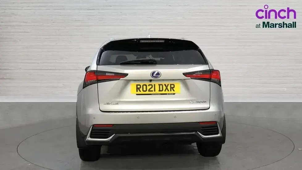 Used Lexus NX300h 197 HP (144 kW) 2021 Silver SUV