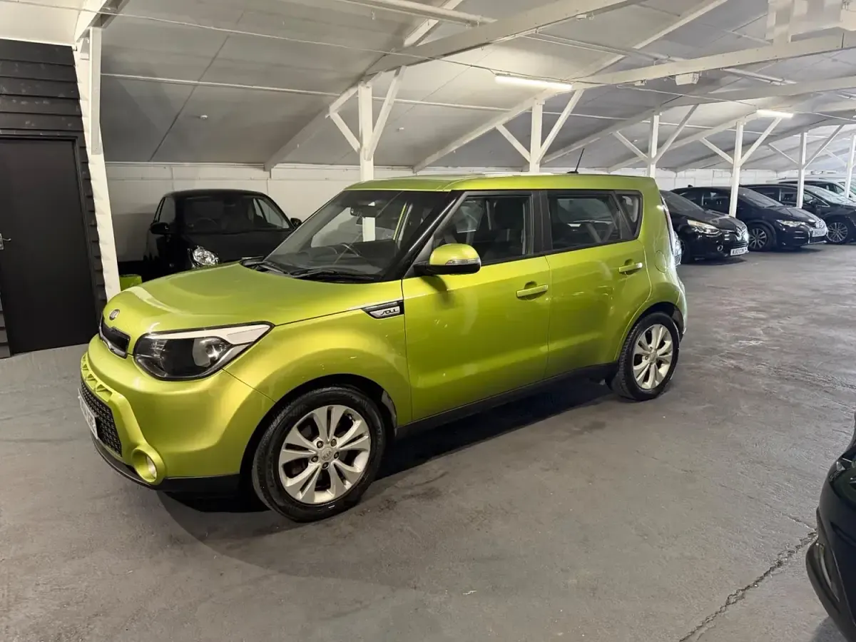Used Kia Soul Plus 126 HP (92 kW) 2014 Green SUV