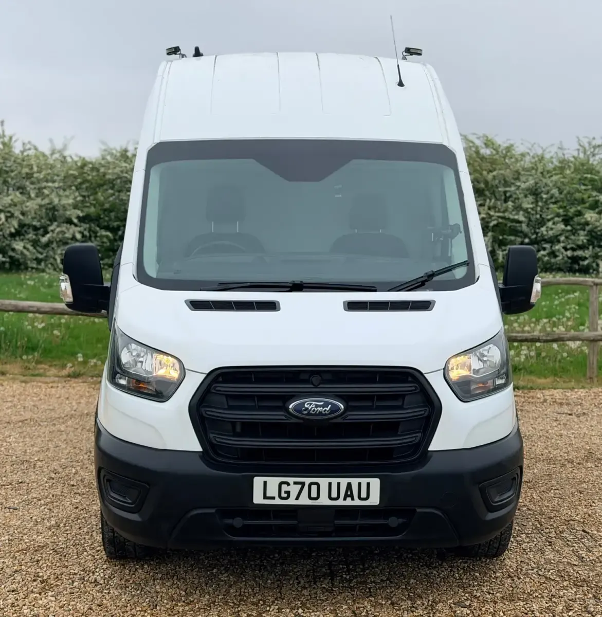 Begagnad Ford Transit 130 HK (95 kW) 2020 Vit Van