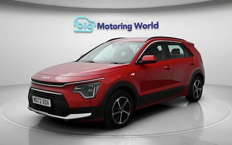 Used Kia Niro 141 HP (103 kW) 2023 Red SUV