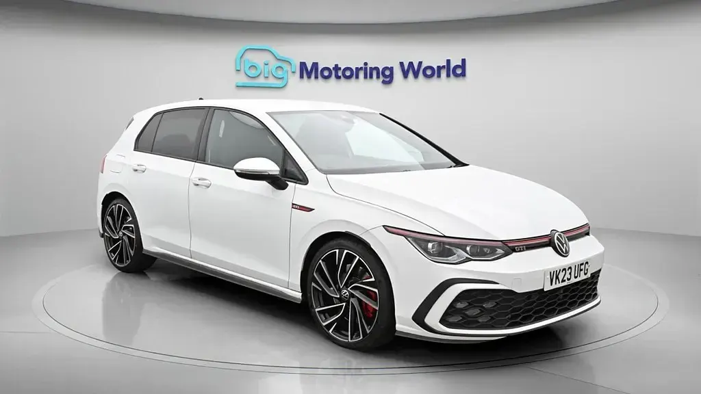 Used VW Golf VIII GTI 245 HP (180 kW) 2023 Hatchback