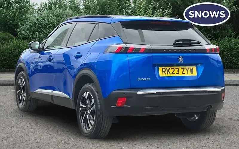 Used Peugeot 2008 Allure+ 101 HP (74 kW) 2023 Blue SUV