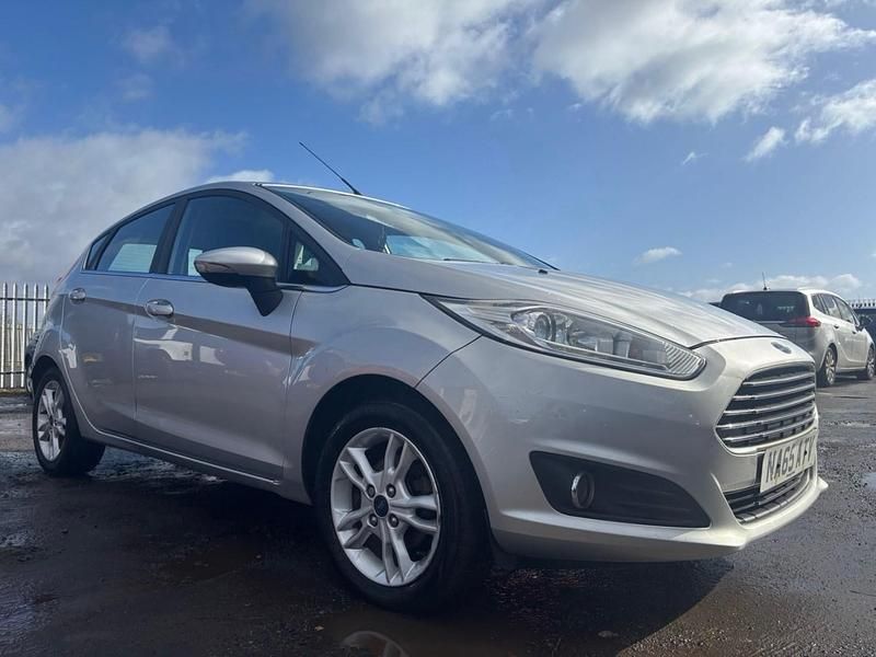 Used Ford Fiesta Zetec 2015 Silver Hatchback