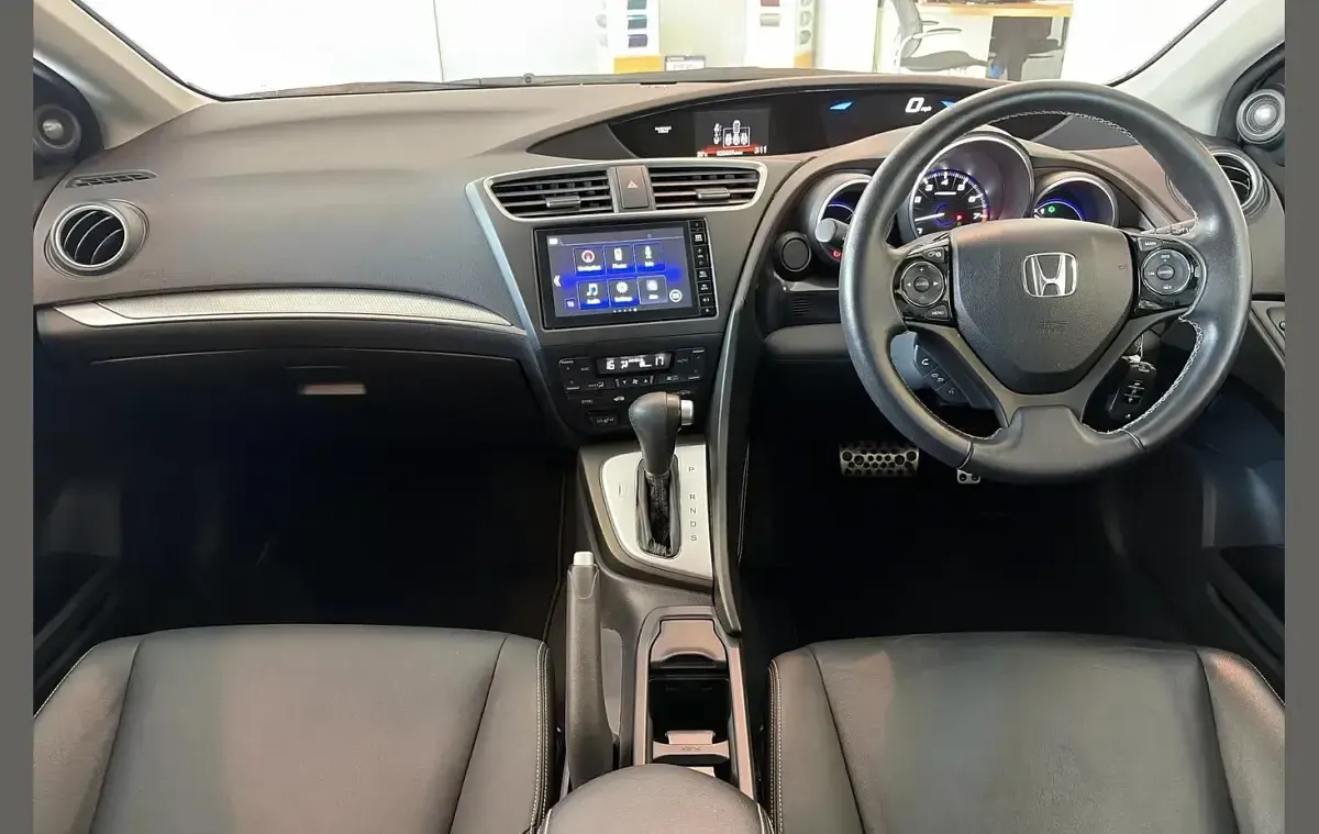 Used Honda Civic SR 139 HP (102 kW) 2016 Blue Hatchback
