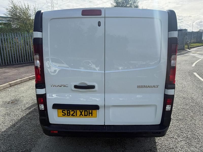 Used Renault Trafic Business 2021 White MPV