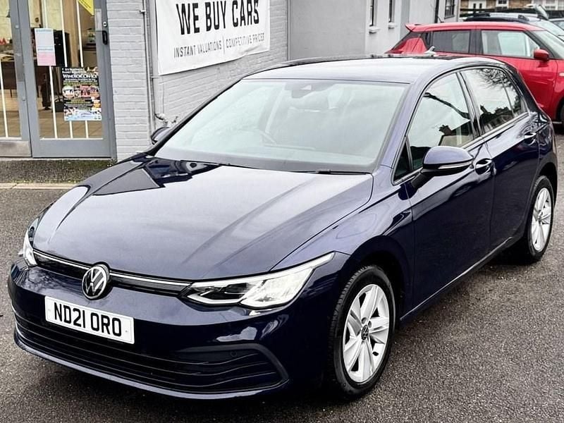 Used VW Golf VII Life 110 HP (80 kW) 2021 Blue Hatchback