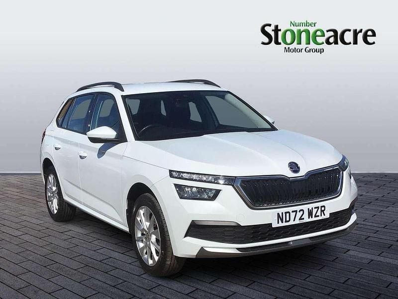 White Used 2023 Skoda Kamiq SE SUV | £16,000 (Good price) - Image 1/4