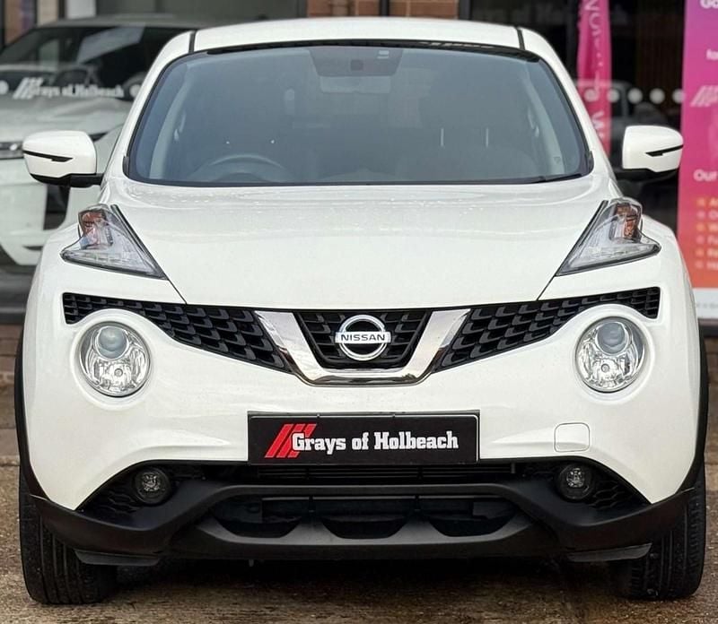 Used Nissan Juke Acenta 112 HP (82 kW) 2019 White SUV