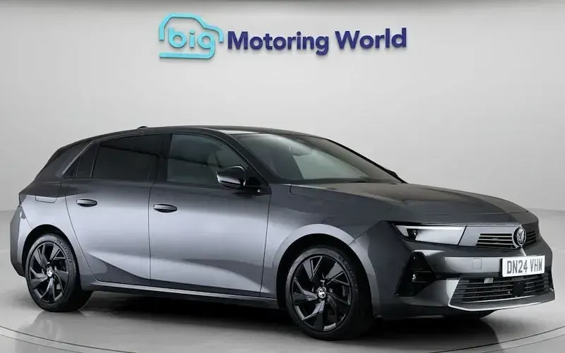 Used Vauxhall Astra 131 HP (96 kW) 2026 Hatchback
