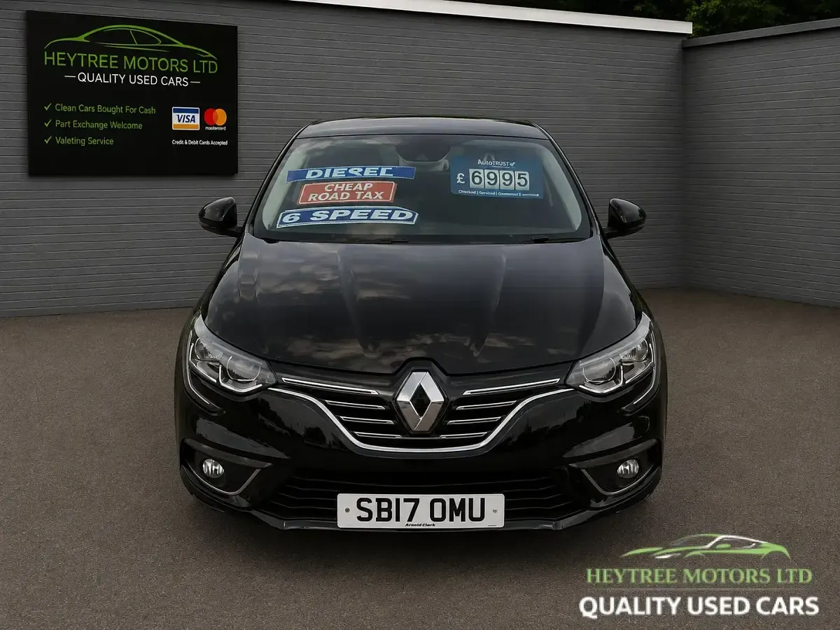 Used Renault Mégane IV Dynamique 108 HP (79 kW) 2017 Black Hatchback