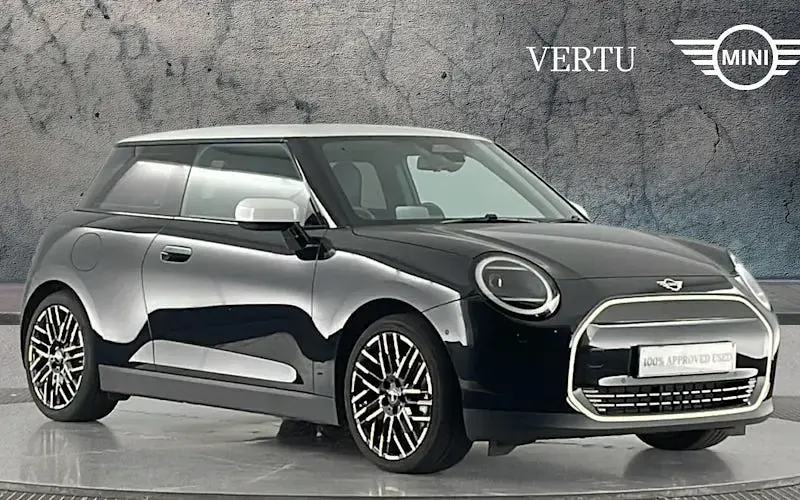 Używany Mini Cooper Exclusive 135 kW (184 KM) 2026 Hatchback