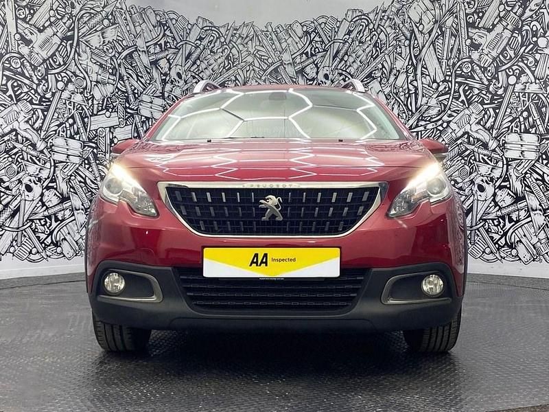 Used Peugeot 2008 Signature Sky 110 HP (80 kW) 2019 Red SUV