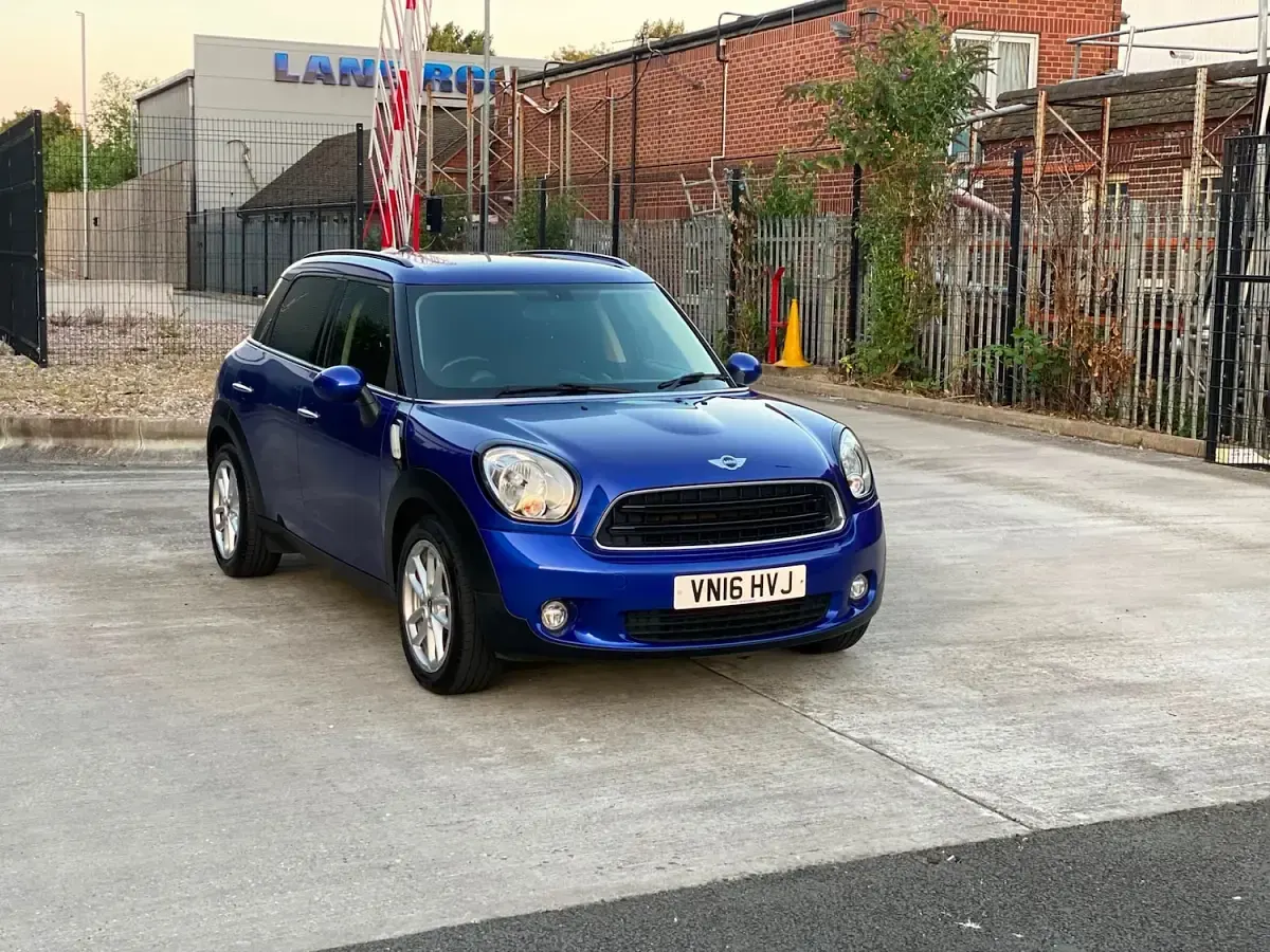 Used Mini Cooper D Business 2016 Blue Hatchback
