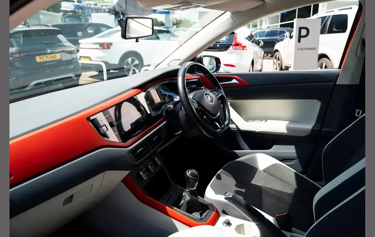 Used VW Polo Beats 94 HP (69 kW) 2018 Red Hatchback