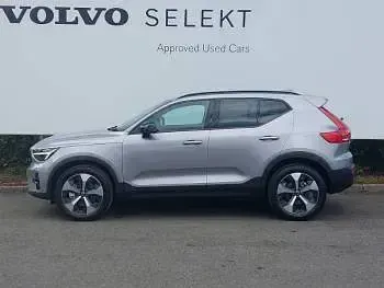New Volvo XC40 Plus 163 HP (119 kW) 2025 Silver SUV