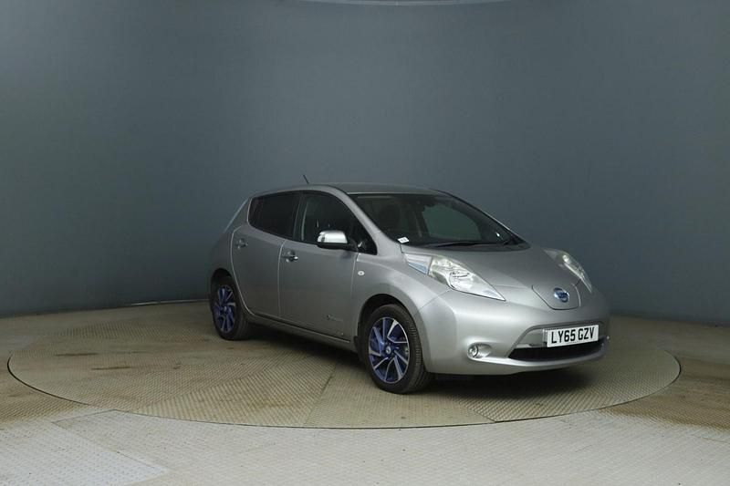 Silver Used 2015 Nissan Leaf Acenta+ Hatchback | £3,750 (Good price) - Image 1/4