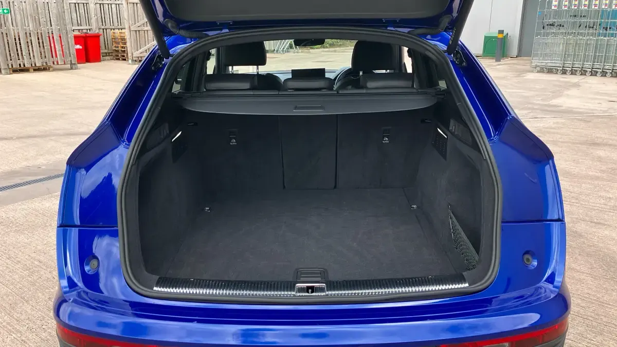 Used Audi Q5 S-Line 204 HP (150 kW) 2021 Blue SUV