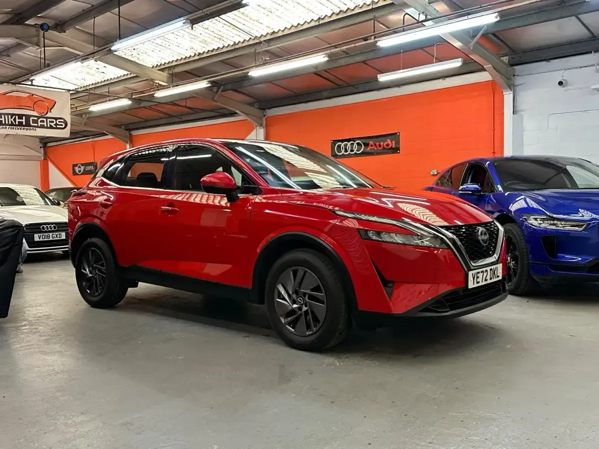 Usado Nissan Qashqai Acenta Premium 2022 Rojo SUV