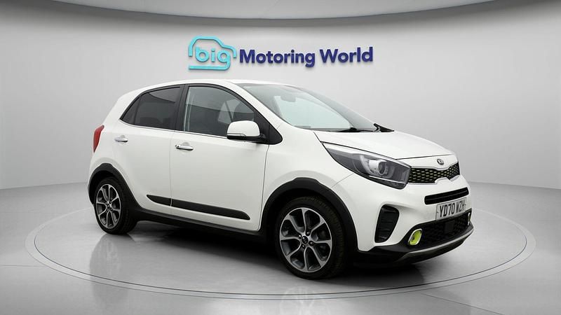 Used Kia Picanto X-Line 84 HP (61 kW) 2020 White Hatchback