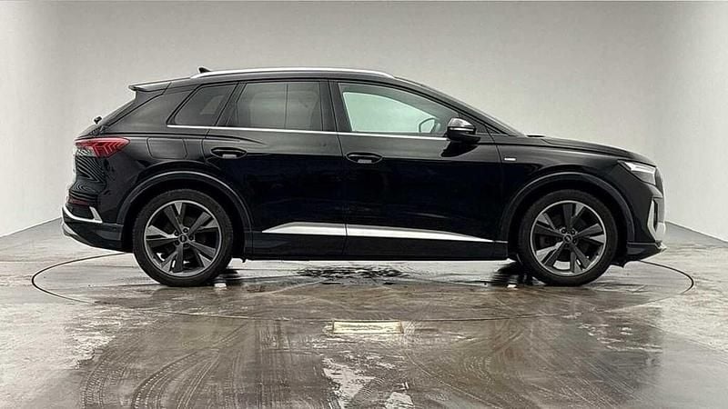 Used Audi Q4 e-tron S-Line 150 kW (204 HP) 2022 Black SUV