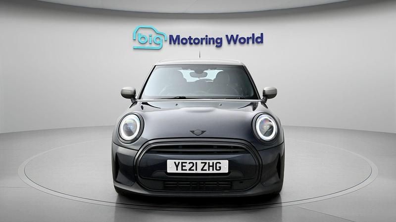 Used Mini Cooper Exclusive 134 HP (98 kW) 2021 Hatchback