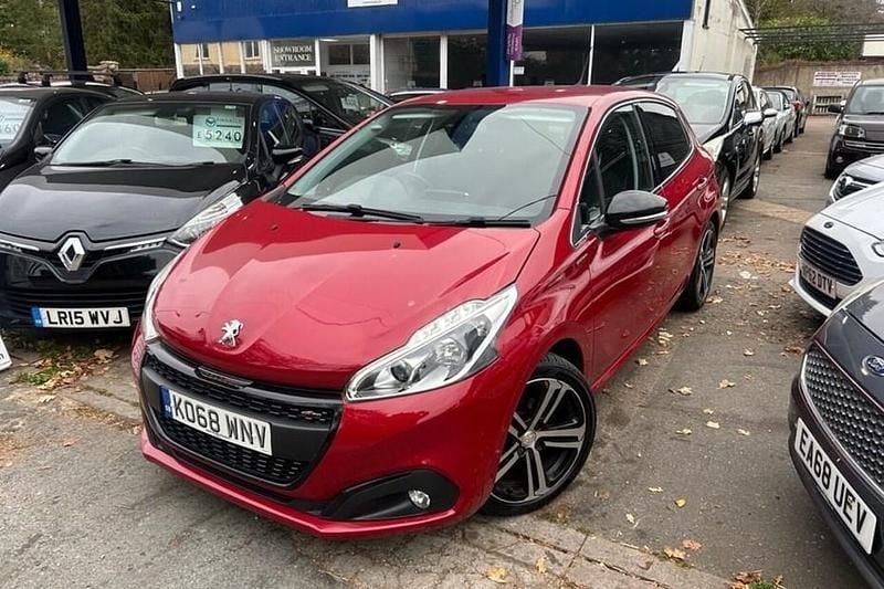 Red Used 2019 Peugeot 208 GT-line Hatchback | £7,338 (Good price) - Image 1/1