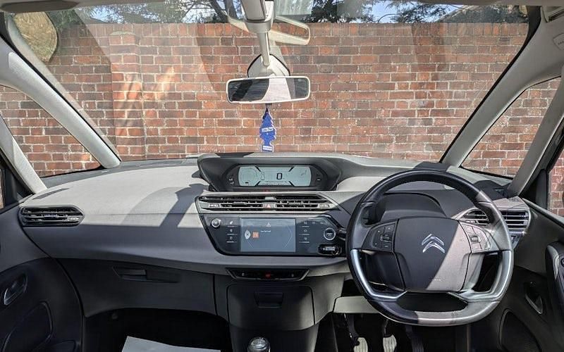 Used Citroën C4 Picasso SELECTION 120 HP (88 kW) 2016 MPV